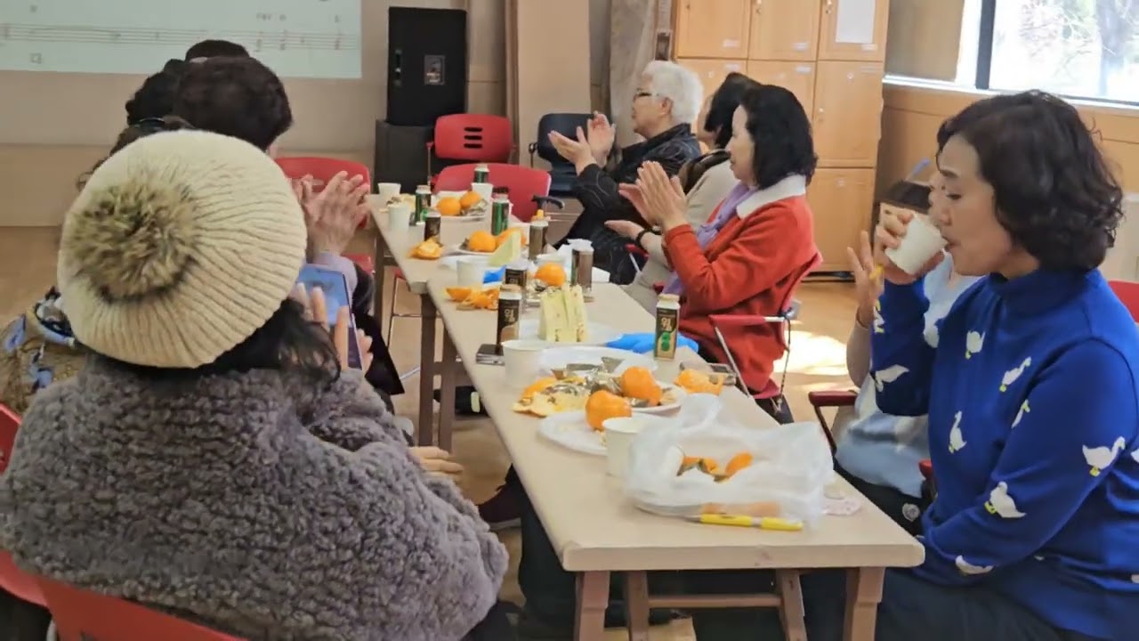 #가수 *나신호 #비내리는명동거리 * 원곡*배호*조은경희*노래교실*ㅣ분기단체파티*2026년3월 10일