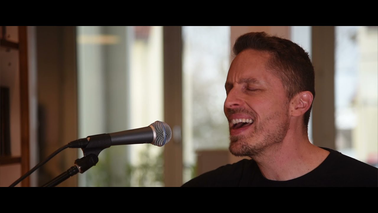 Jet Airliner - Steve Miller Band acoustic cover