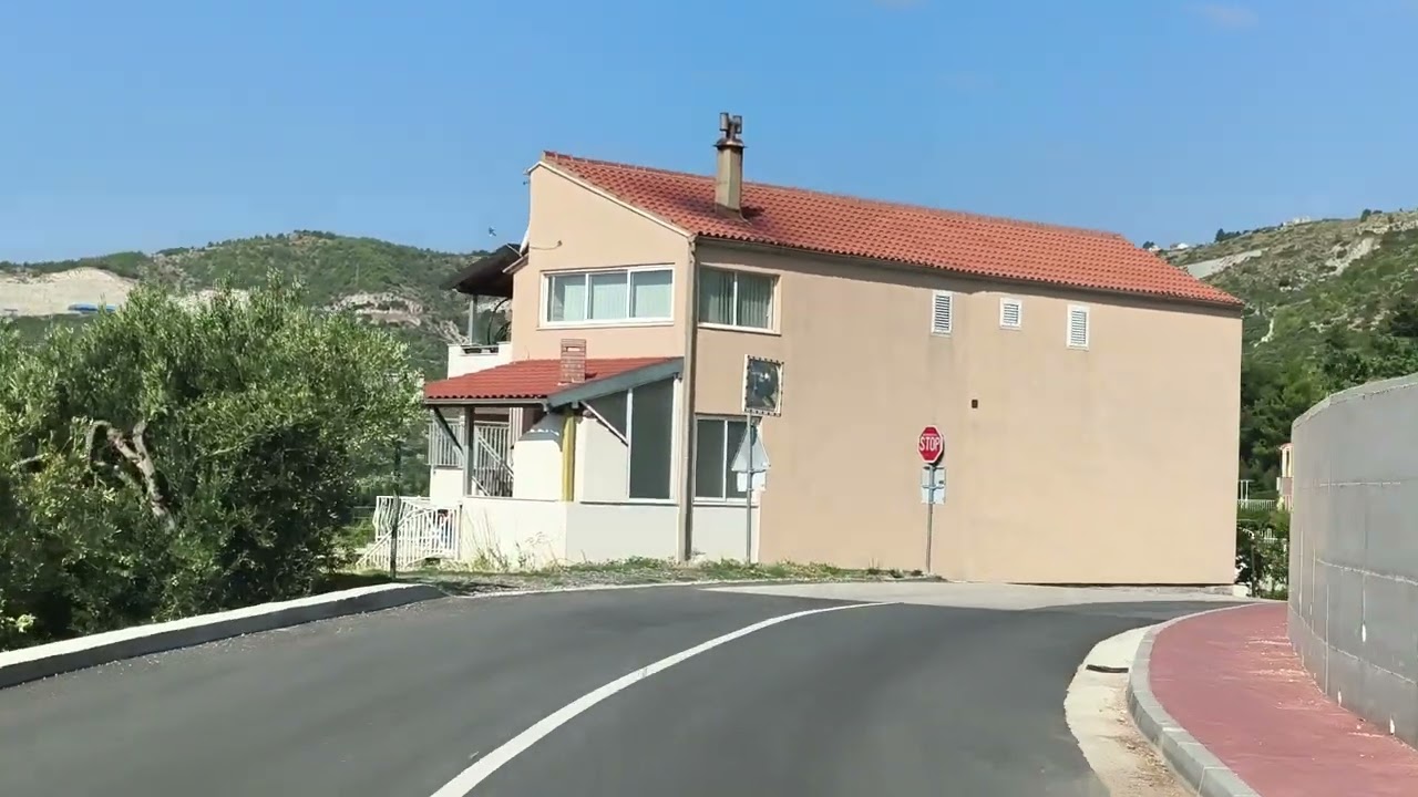 A drive through the upper villages of Zupa Dubrovacka