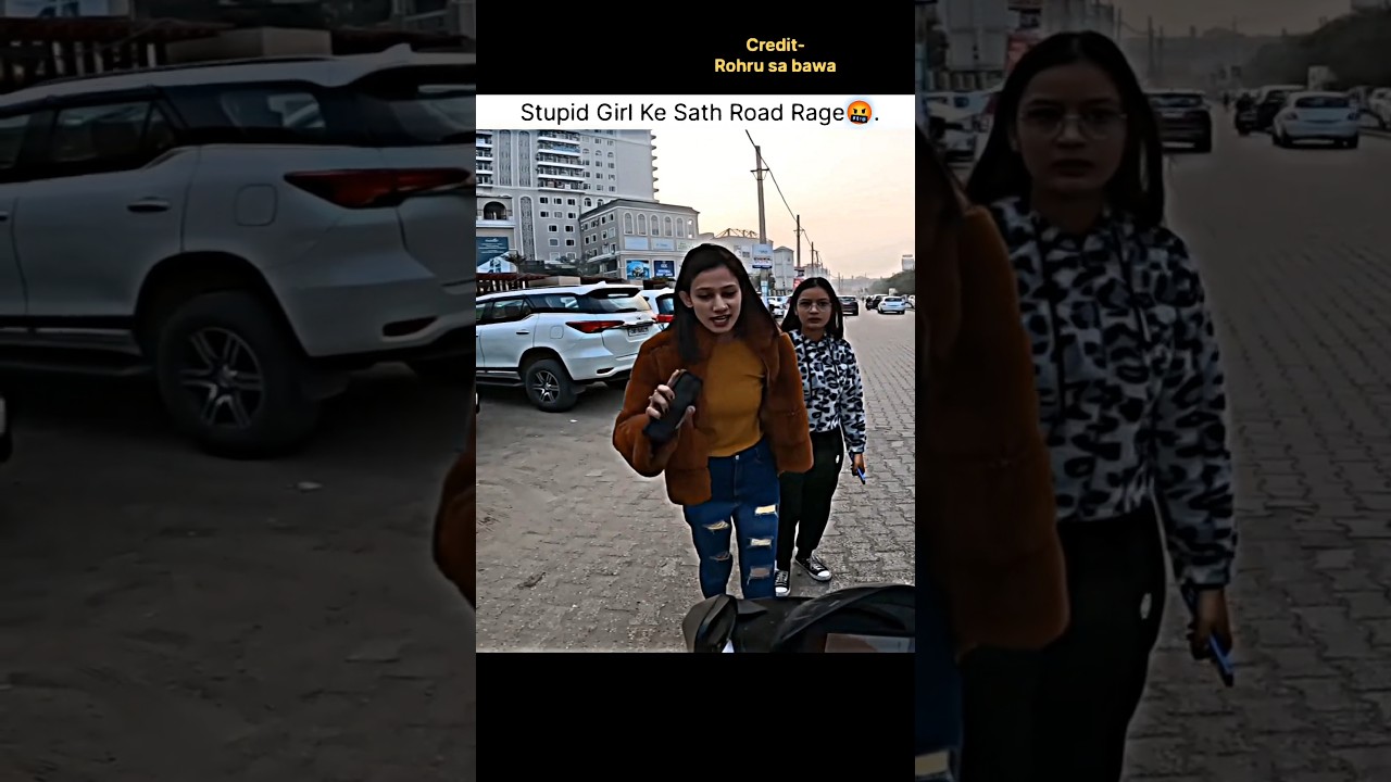 Angry Chapri Girl Ke Sath Road Rage 🤬#shorts #bike #rider #youtubeshorts #motovlog #vlog#chapri