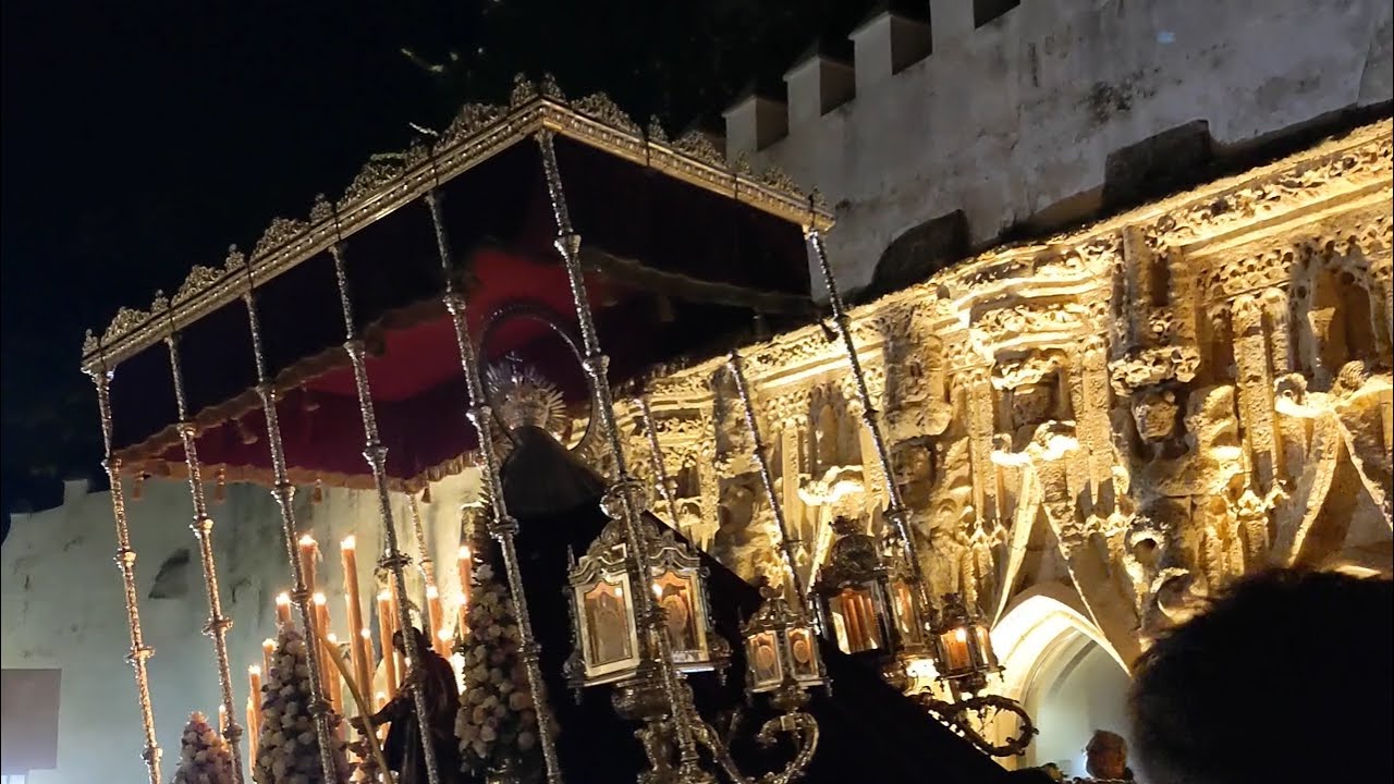 Momentos de la Semana Santa de Sanlúcar de Barrameda 2025.