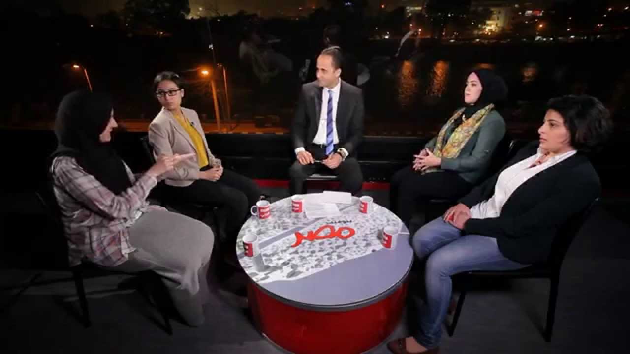 ازدياد عدد النساء اللواتي يقدمن على خلع الحجاب - بتوقيت مصر