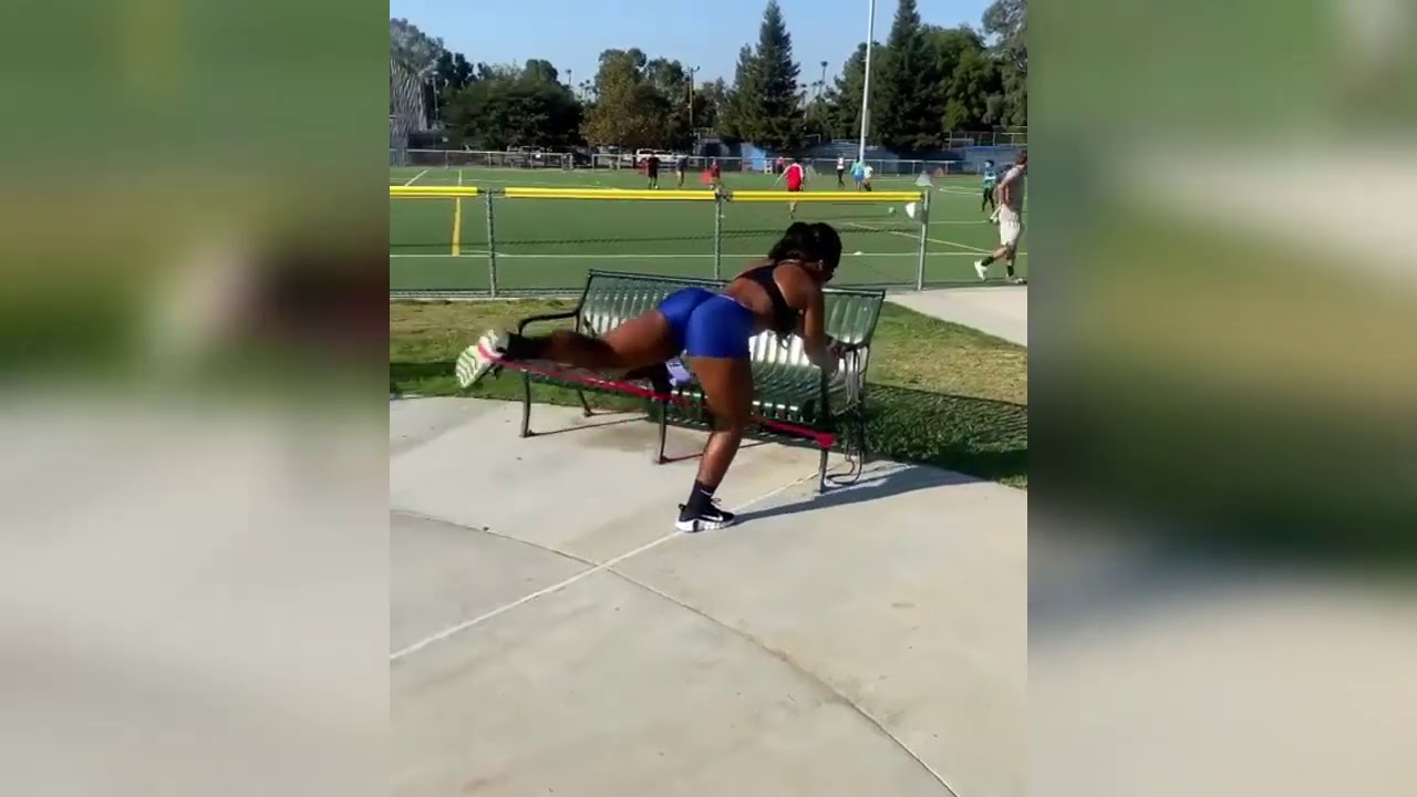 Black Women's Fitness motivation  --- 1 minute Quick fix with Chanel Delisser