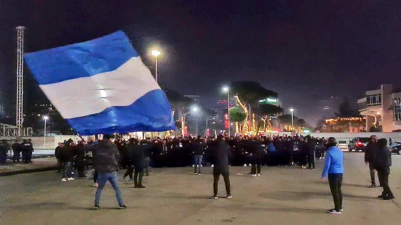 Partizani Tirana. Atmosfera Air Albania Stadium