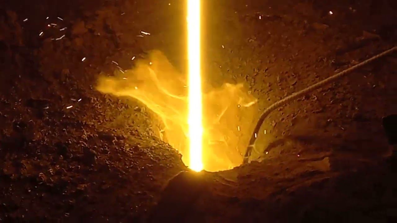 Liquid Metal Passing From Tundish to Mould Tube at C.C.M.