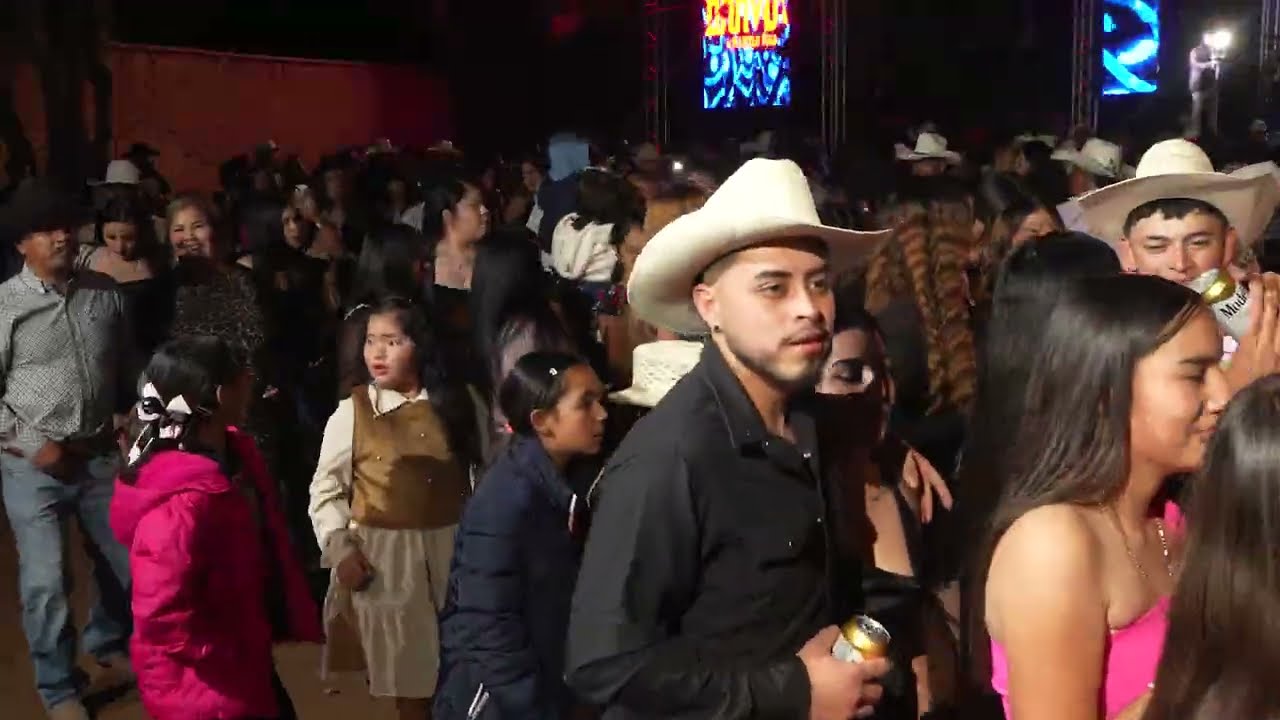 03 BODA DE CARINA Y ARMANDO CON EL CONJUNTO BRAVO, EL PORVENIR ZACATECAS 