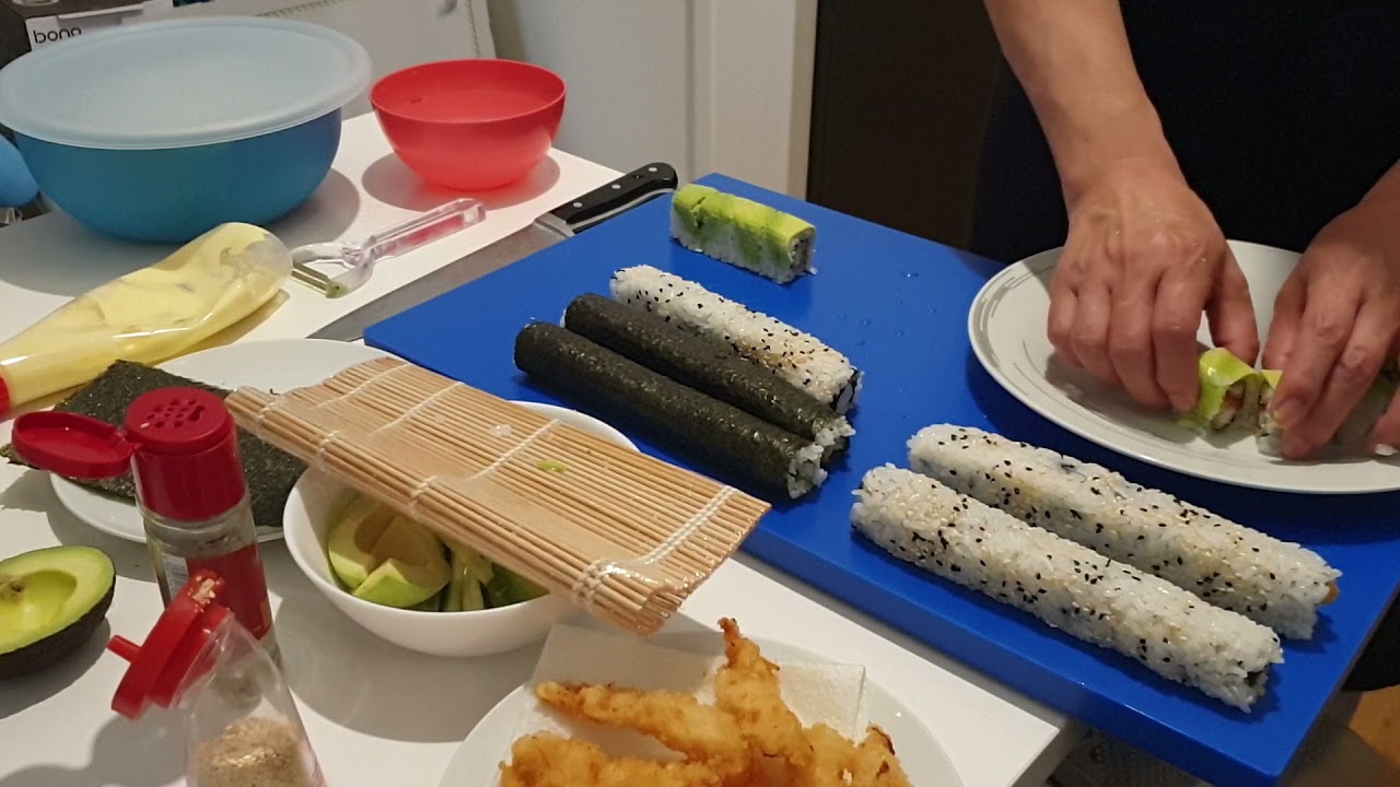 các kiểu cuộn, Maki & Roll