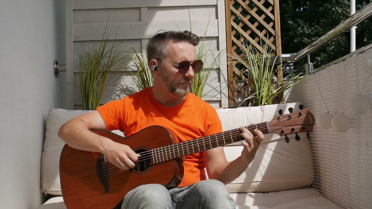Take On Me - fingerstyle cover (Balkonowe Granie)