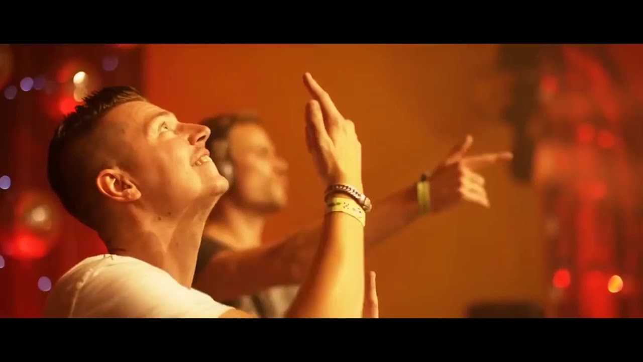 Saltt - Move It On (Hardstyle) | HQ Videoclip