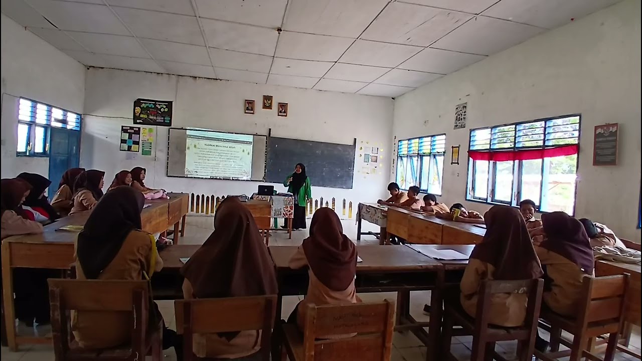 Video Mengajar Mahasiswi PLP UIN SYAHADA Padangsidimpuan Tahun 2026 di SMA
