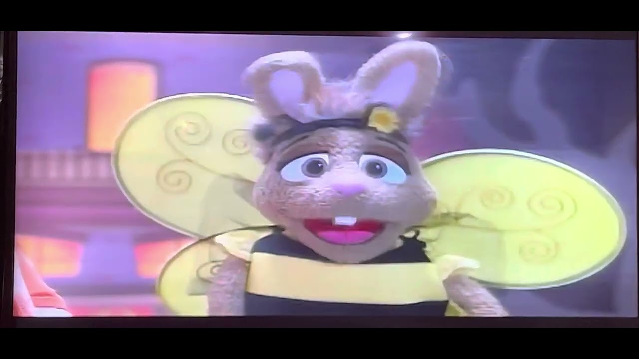 Chuck E. Cheese Halloween Bootacular bumper feat. Pasqually the Chef and Bella B