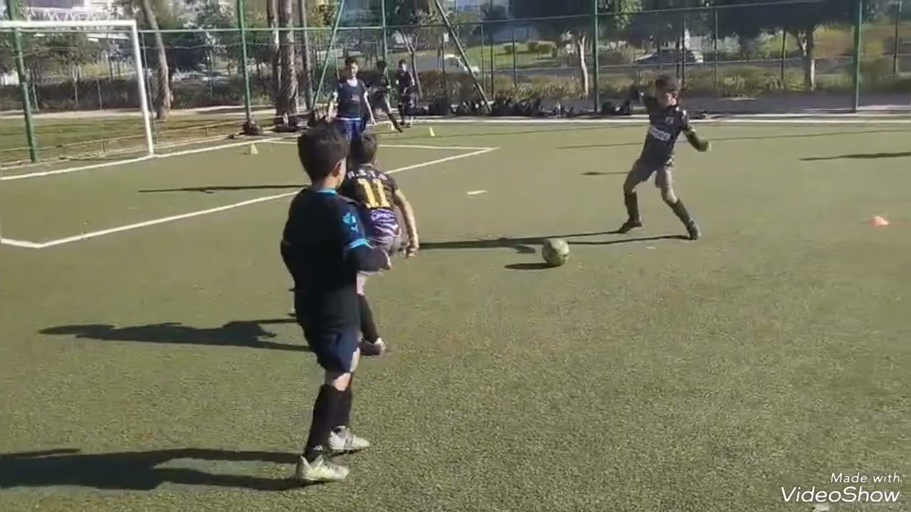 مواهب كرة القدم بحي البرنوصي