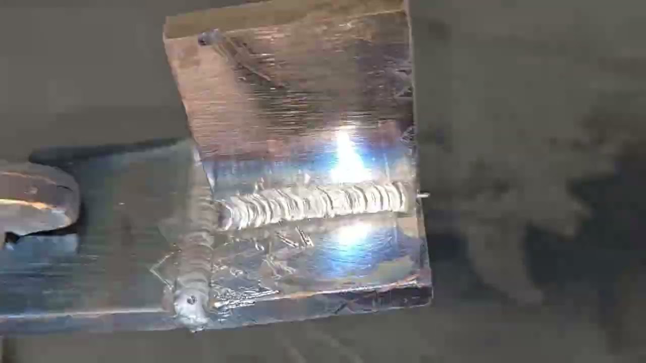 Ferramenta multifuncional para soldadura a laser