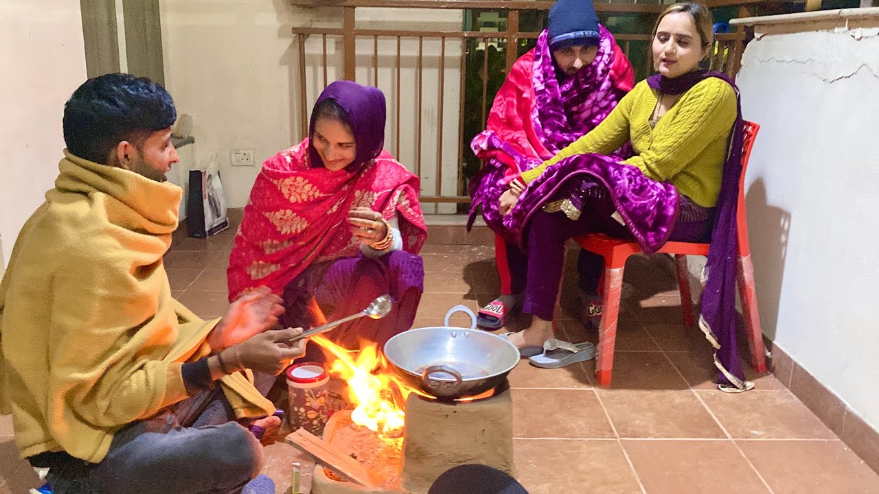 Jeth ji Ki Demand Pe Bnae Aaj Devrani Ne Raat  12 Bjje Kadhae May Chai Wo Bhi Chulhe Pe #shorts