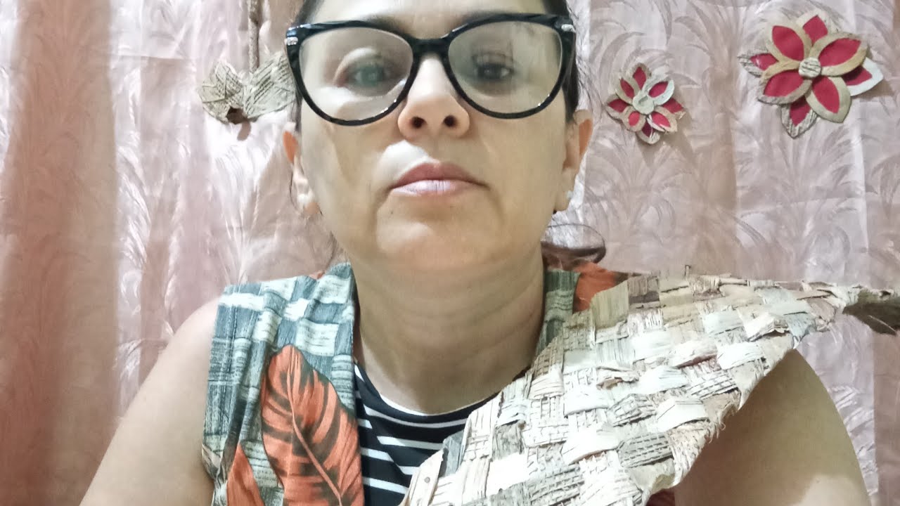 uma trança linda, e pratica, feita na palha da bananeira.