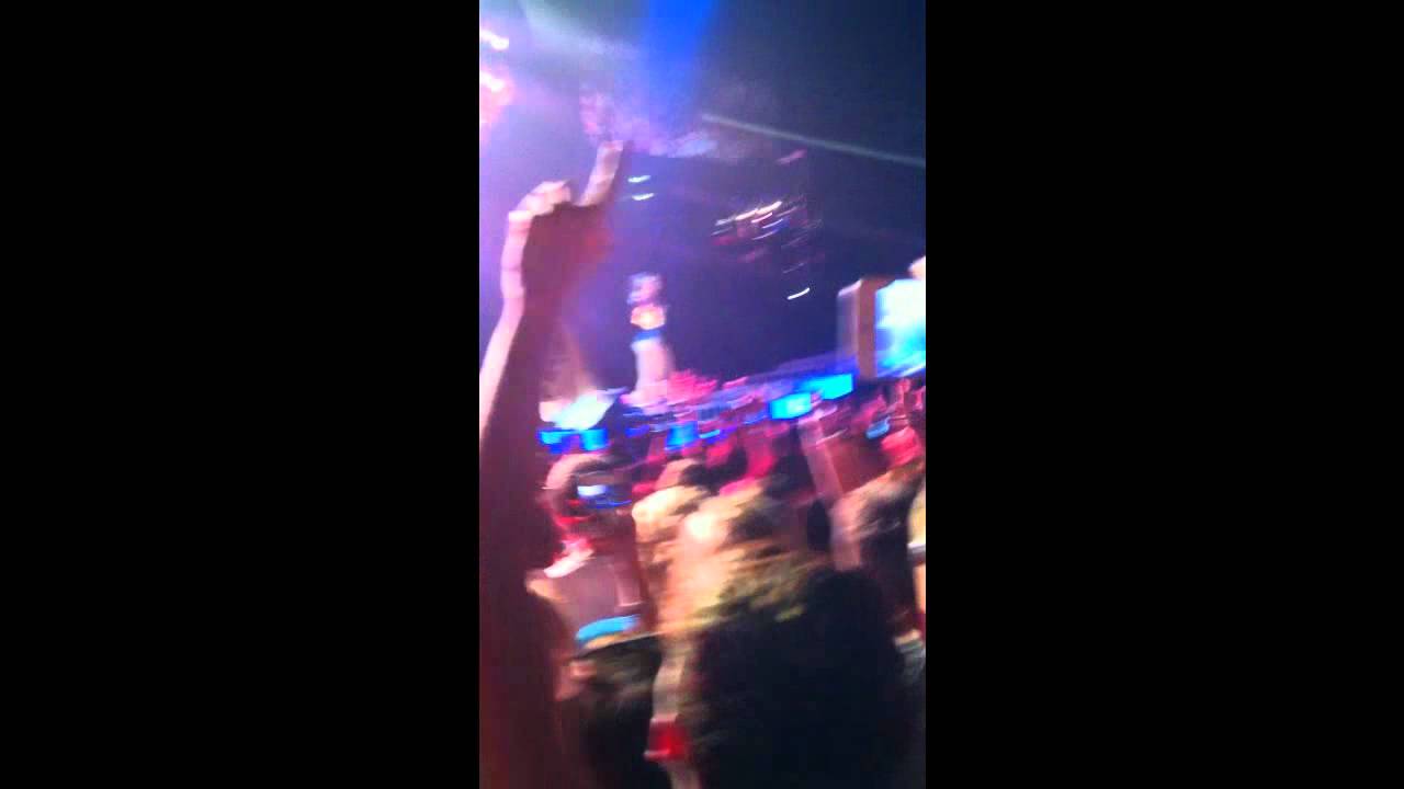 Rihanna - Take A Bow - LIVE in Manchester 2011