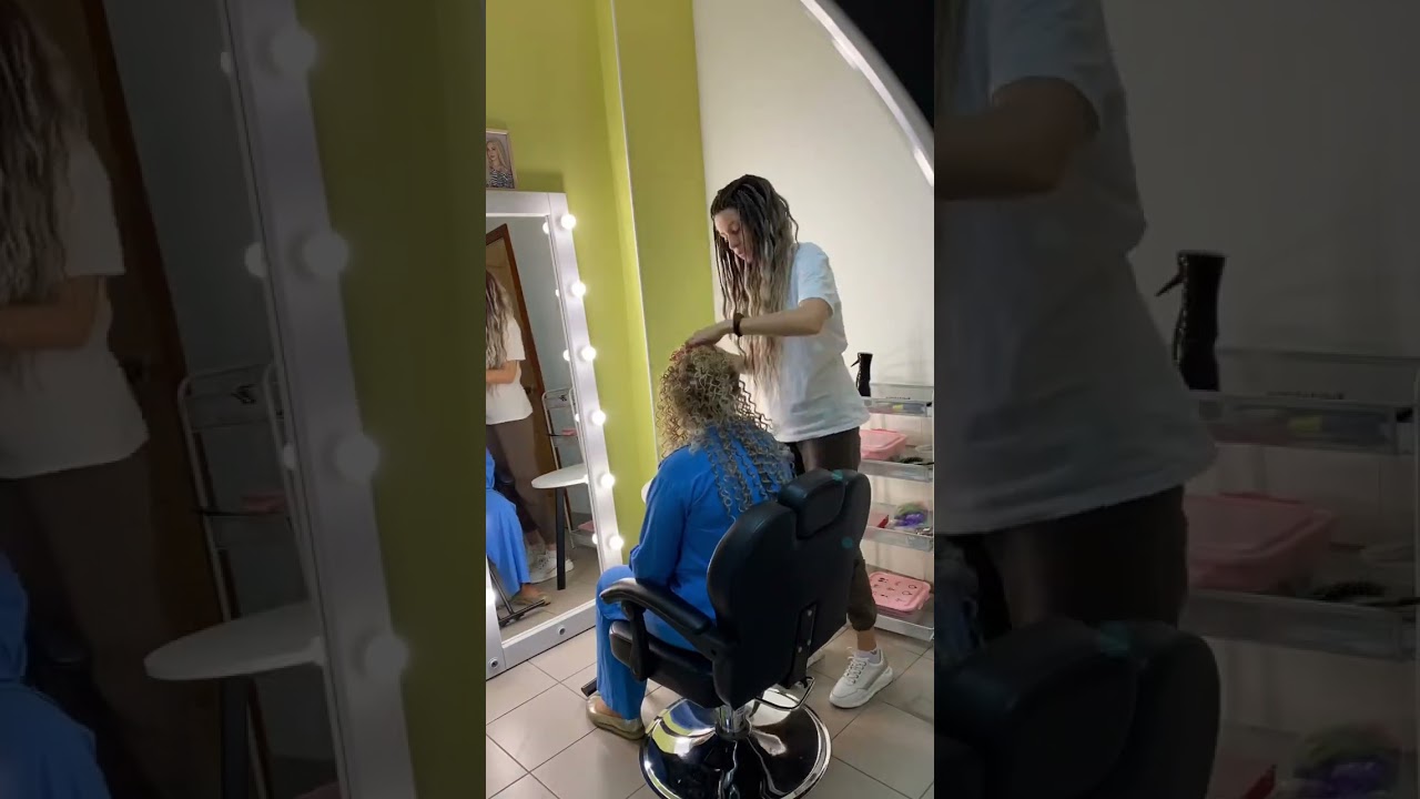 Процесс плетения афрокудрей на каркас.