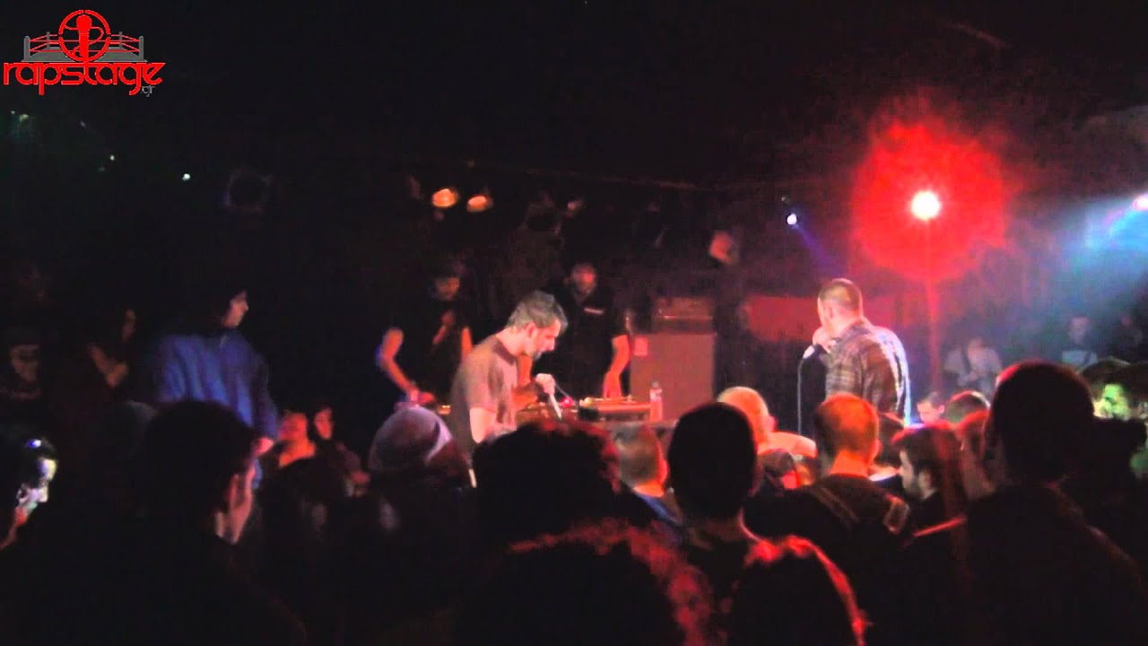 Τα Μάτια Των Πνιγμένων-Εκεί Σε Ψάχνω live @ An club 9/3/2012