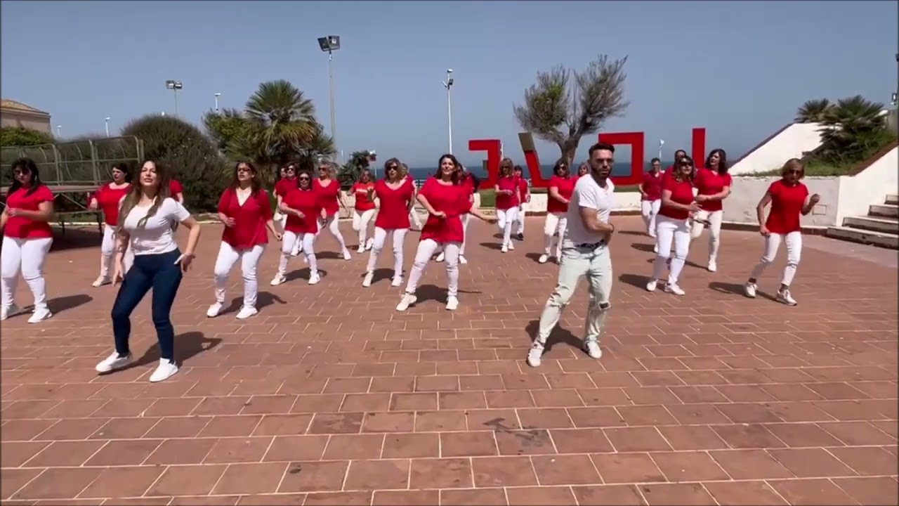 UNIVERSAL DANCE di A. Giordano e G. Lo Dolce - SICILIA BEDDA Alessandro Olivato - Coreo Joey e Rina