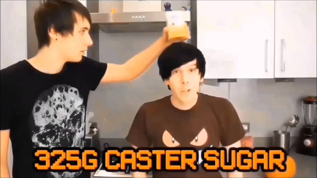 Dan and Phil (Phan) 10 ! CRACK