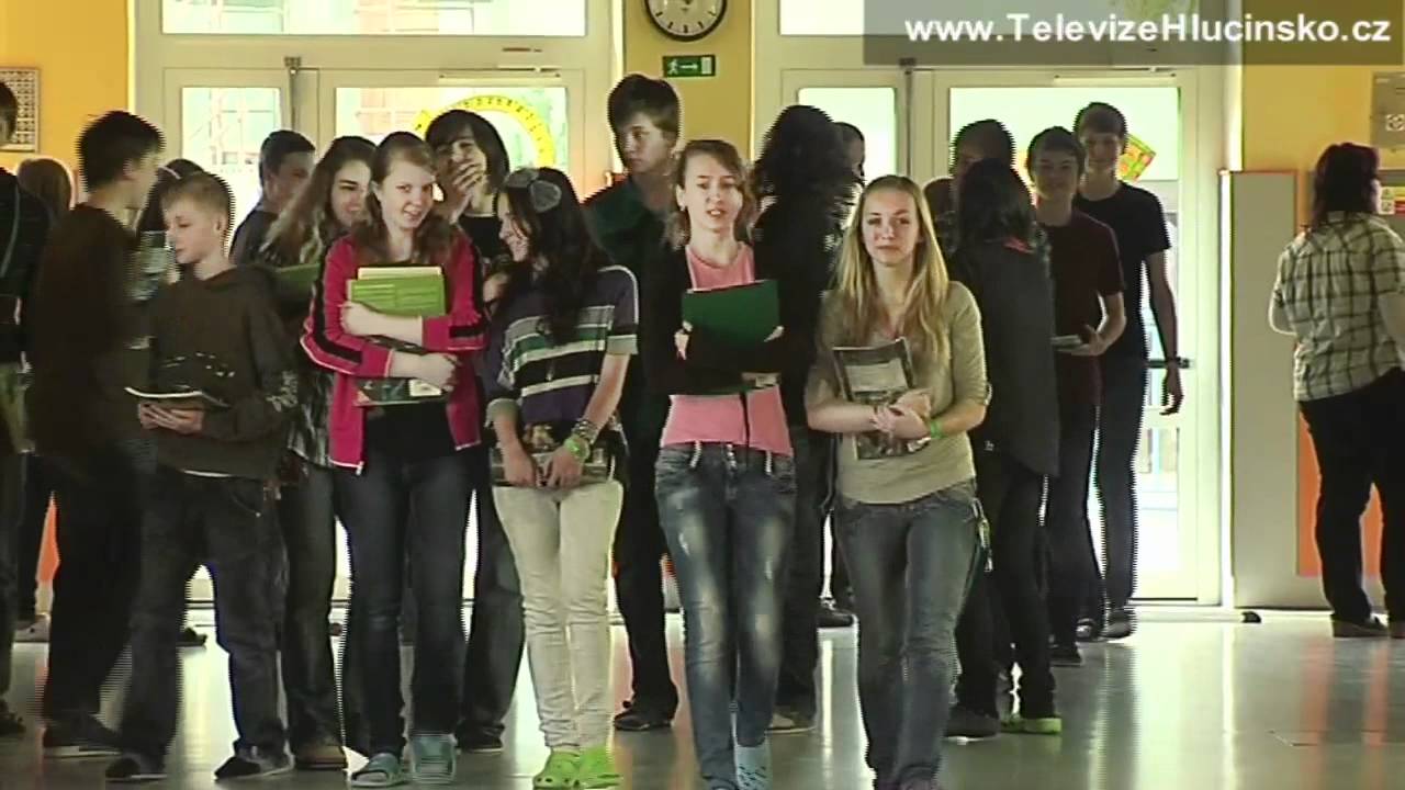 Hluč&iacute;n:den otevřen&yacute;ch dveř&iacute; na Z&Scaron;  Hornick&aacute;  (3.4.2012)