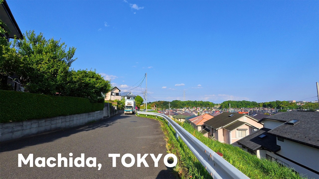 [4K] Hilltop Views & Peaceful Streets | Spring Walk Through a Quiet Tokyo Suburb🌸🏡(Tsurukawa, Japan)