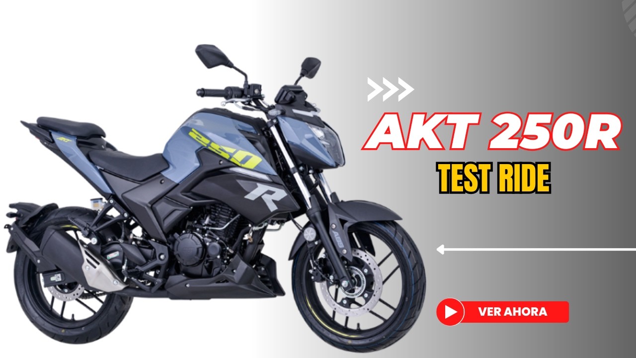 AKT 250R muy NERVIOSA en curva - Prueba de manejo (Test Ride) | Carlos en Moto