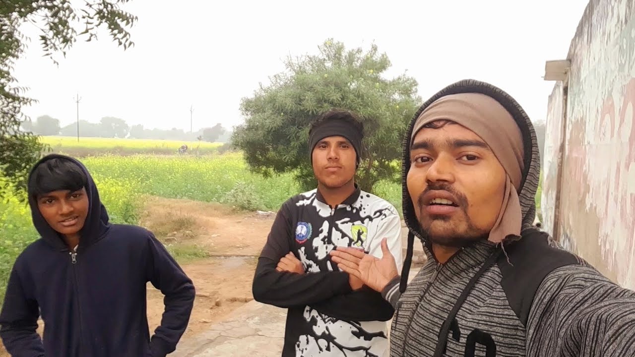 Aaj kiska vitaran ho raha 😅