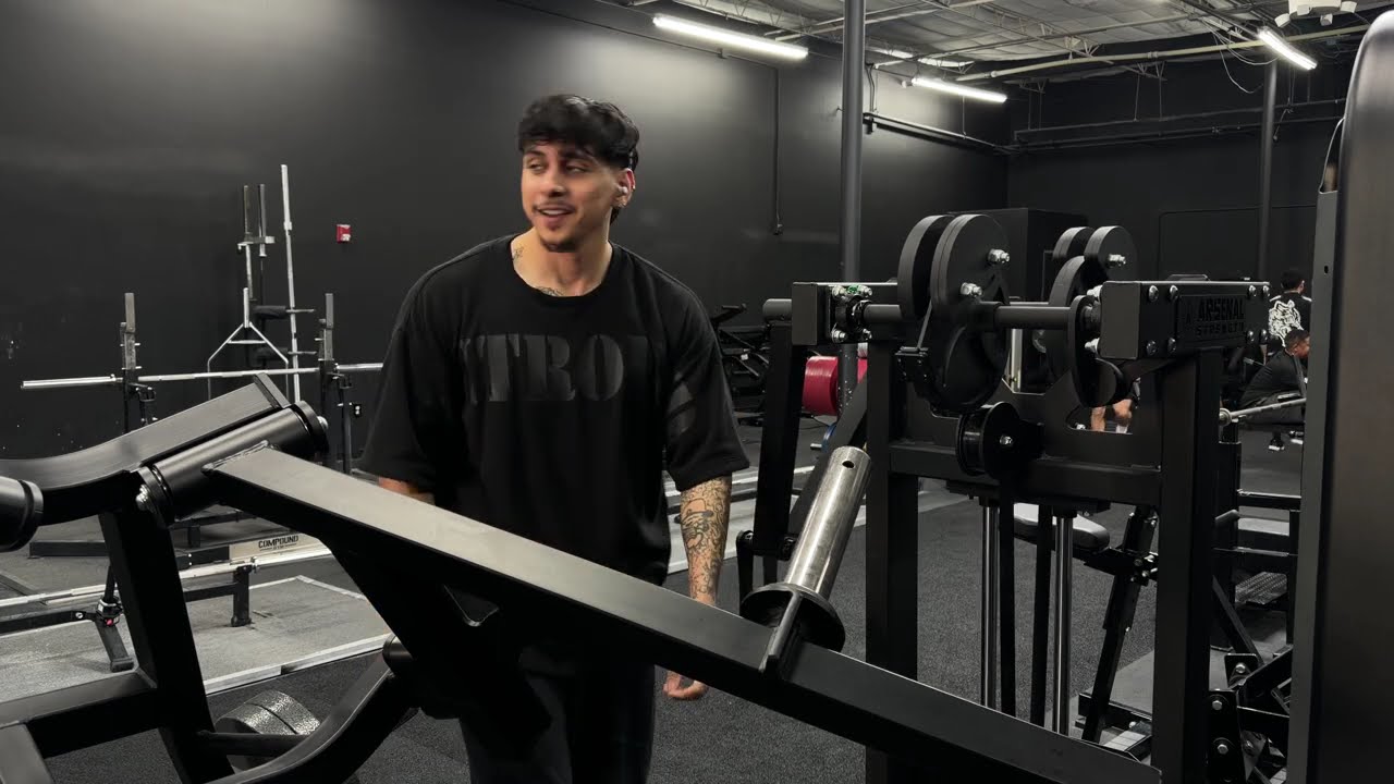Road to 175 lbs Day 32- Arm Day at Compound Gym