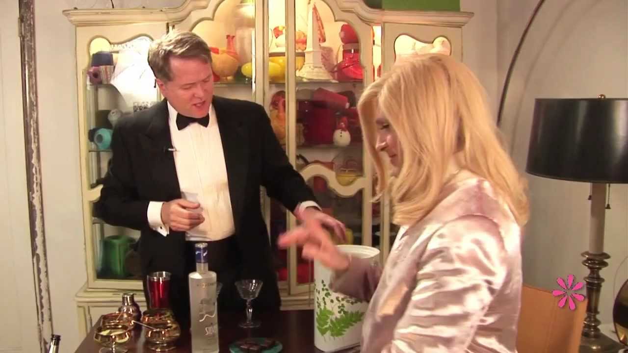 The Maxwell Moment: Bottoms Up with Brini - The Pre-Party Party