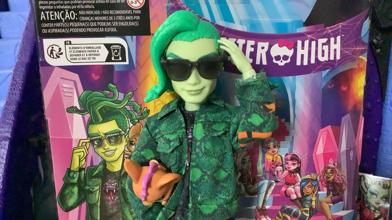 Обзор + распаковка куклы Monster High G3 Amazon Exclusive Basic Deuce Gorgon!