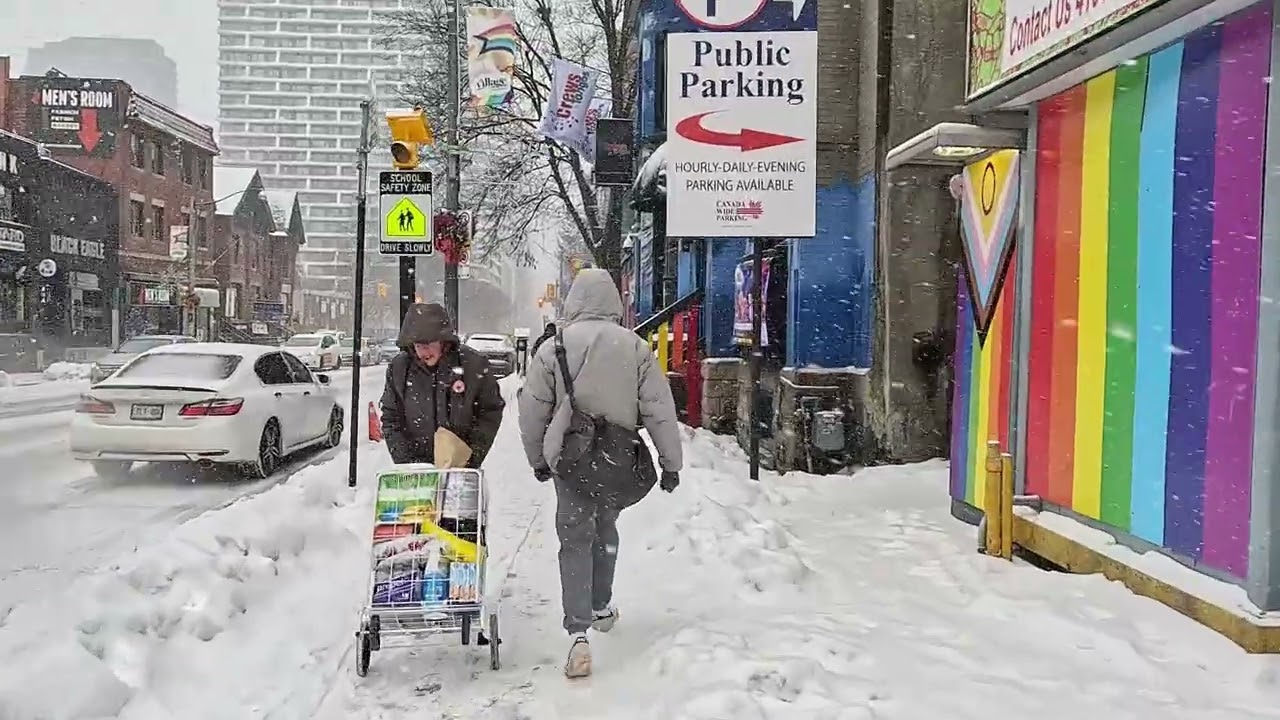SNOWY DAY ON WELLESLEY & CHURCH STREET #torontowalk