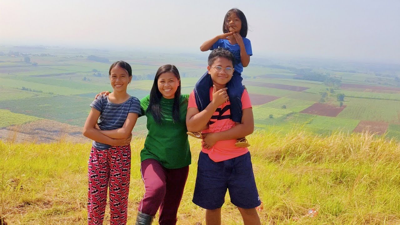 Outing With Relatives and Climbing Squash Mountain of Bukidnon | Indai Allyn