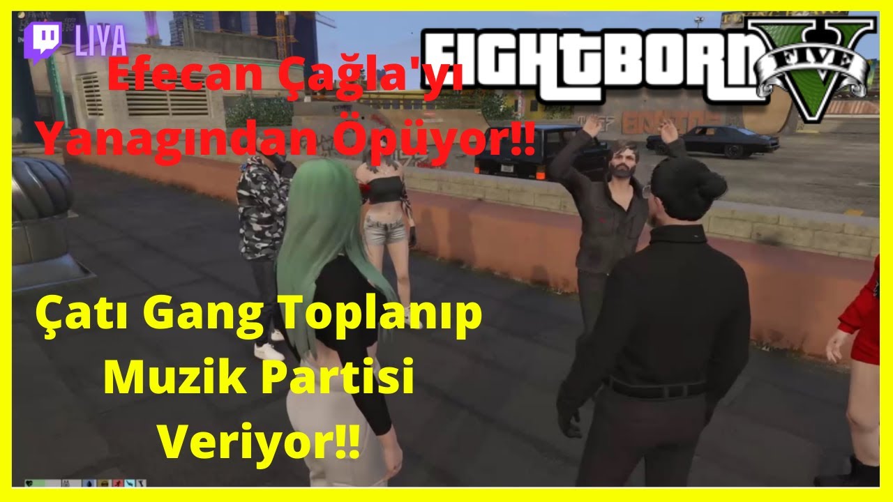 EightbornV l Çatı Gang Toplanıp Muzik Partisi Veriyor!! Efecan Çağla'yı Yanagından Öpüyor!!