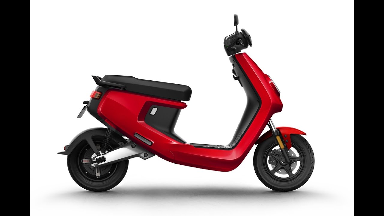 Niu Model M+ (MQi+ Sport)  Series 1200w 28mph Ride Review - GreenMopeds.com