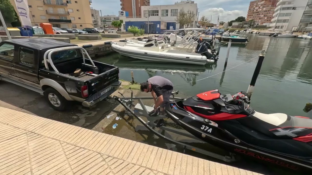 Ein Souvenir von Roses 2025 in Spanien für die kommenden Jahre. Reisebegleiter Antonio Soler