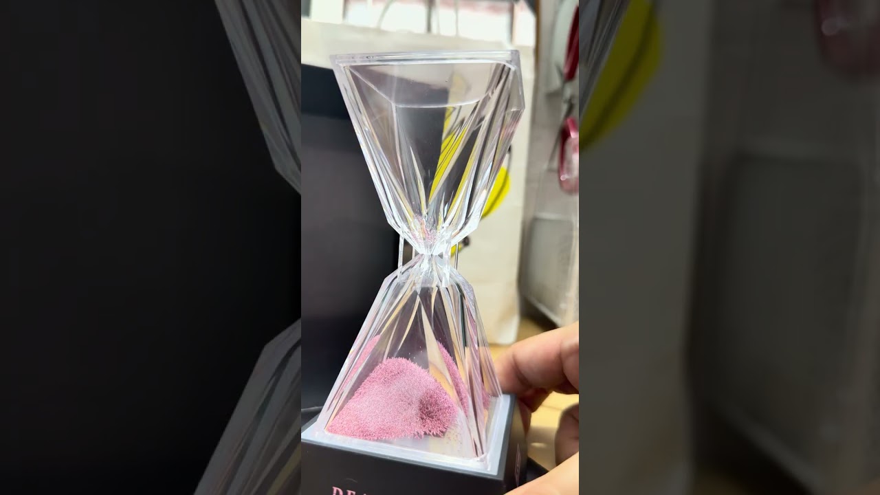 具收藏價值￼❤️BLACKPINK deadline mood lamp￼￼