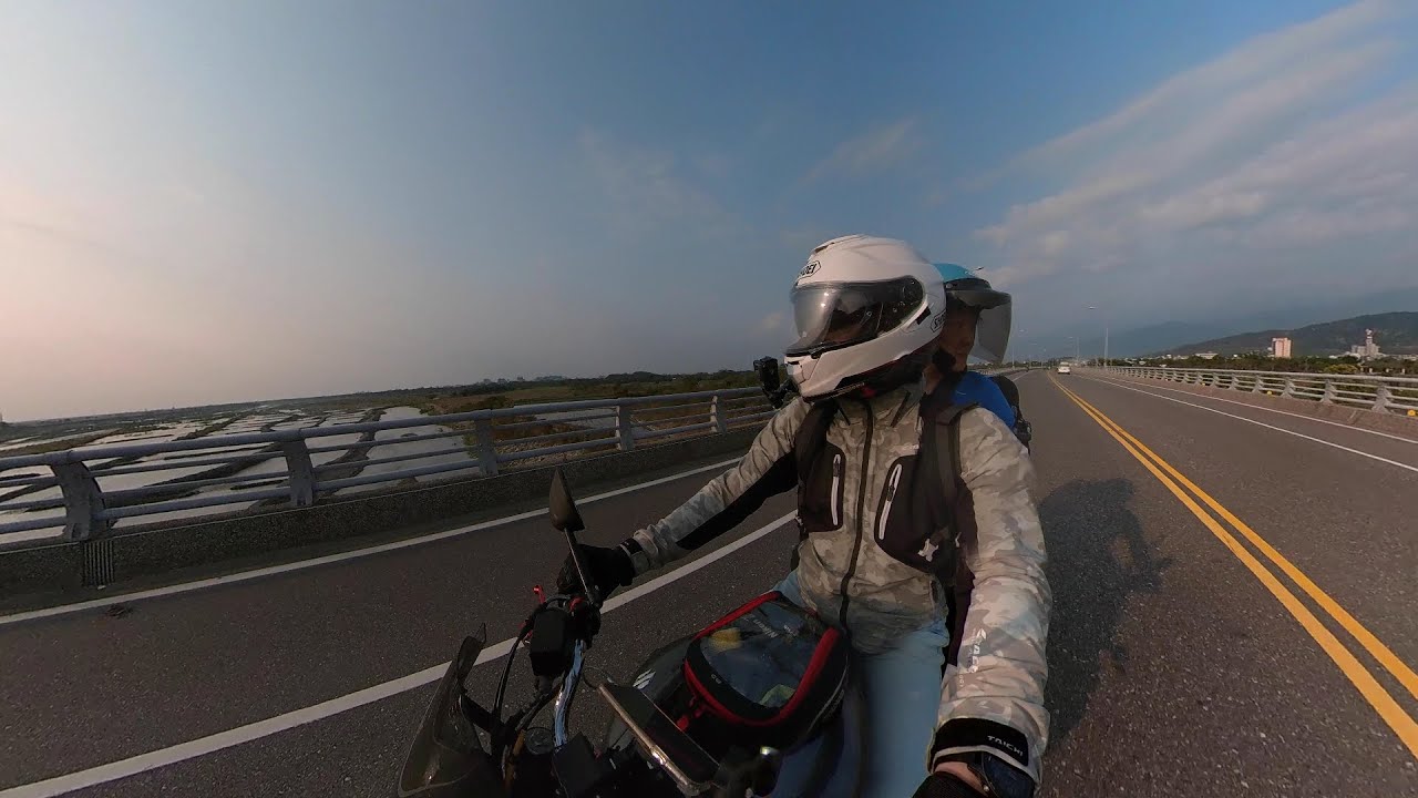 [重機] [環島] [旅行] 2021四月-中年騎士帶老婆環島旅行