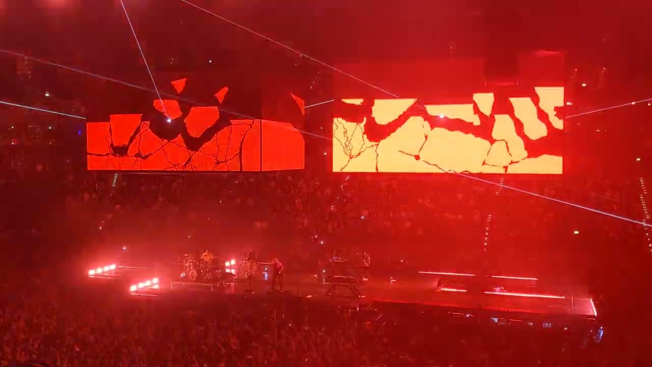Heavy is the Crown Linkin Park