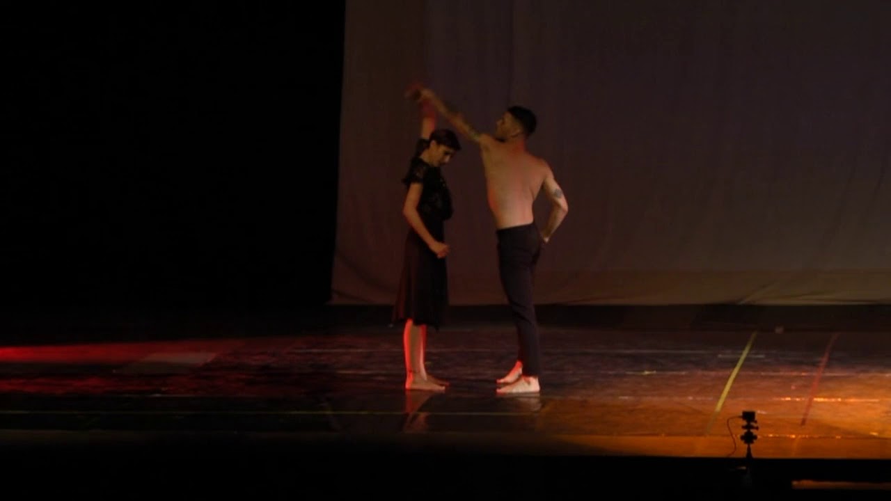 Coreografia di Simone Nolasco 