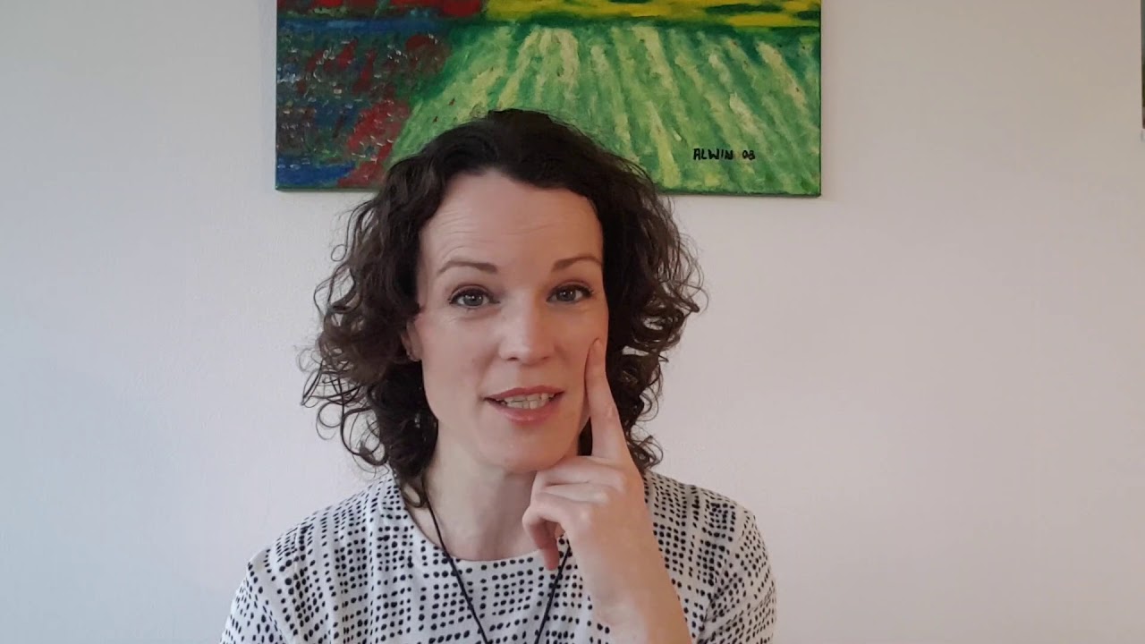About Vicki Renz and the Story Behind Oh My Mama Body