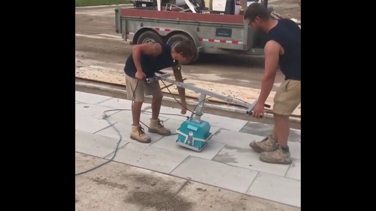 Turbo M-Levator: der perfekte Vakuumheber, auch f&uuml;r stark por&ouml;se Materialien wie Betonplatten, ...