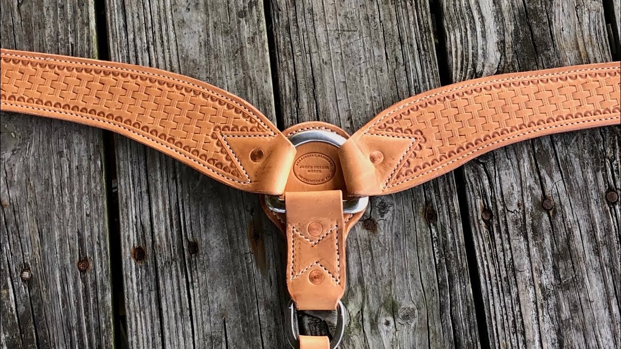 Making a Breast Collar: Short Time-lapse Tooling Clip