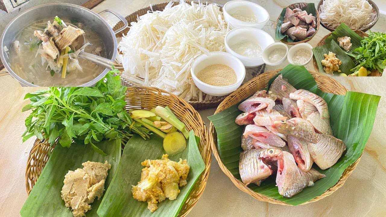 សម្លម្ជរដើមចេកជាមួយត្រីស្ទឹង ស្រស់ៗ ឆ្ងាញ់ណាស់នៅអាហារដ្ឋានផ្ទះស្រែ!