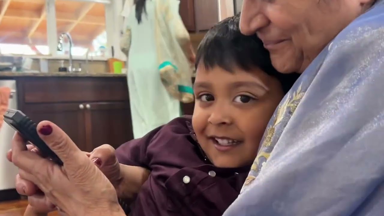 Saran Family Path Film