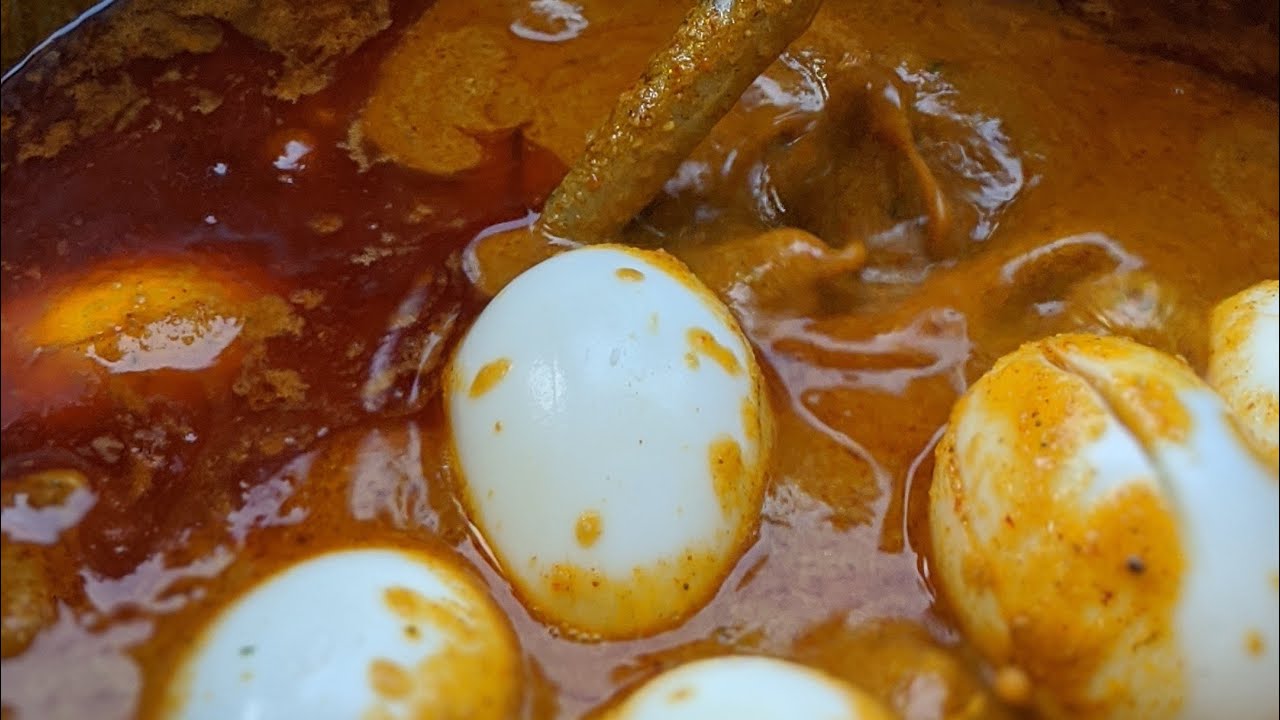 SAVJI CHICKEN AND EGG RECIPE | KANNADA VLOGS | THEGEEKINDIA