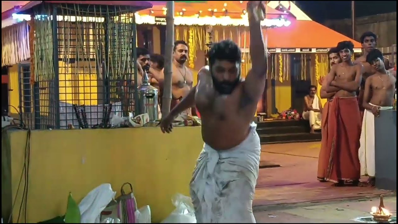 അഷ്ട്ടനാഗകളം llപൂവാട്ടവും നാഗകളം പൂജയും ll