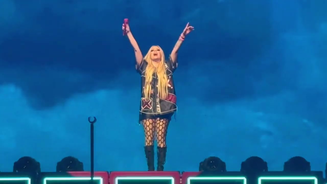 Avril Lavigne - When You’re Gone - Greatest Hits Tour - Seattle, WA - May 25, 2024