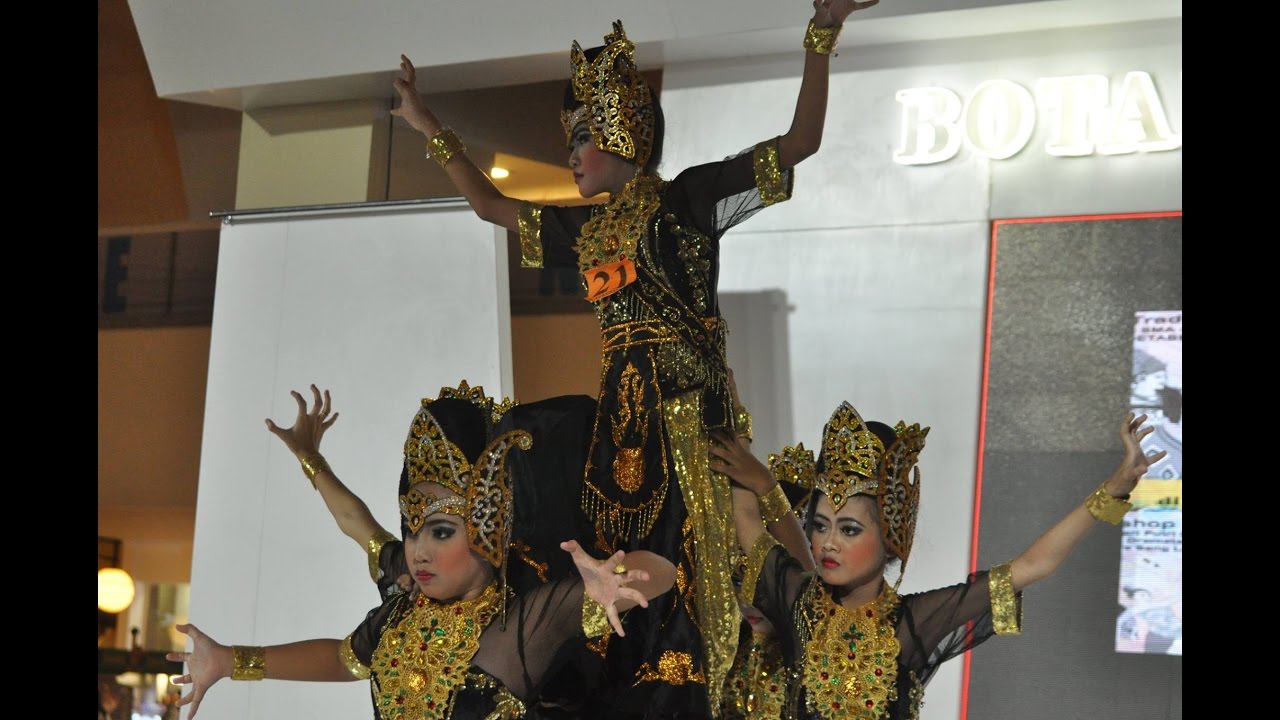 TARI SANCANG GUGAT