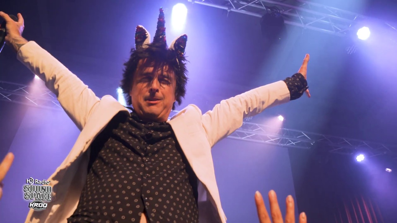 Green Day Perform 